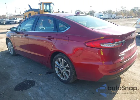2019 Ford Fusion Hybrid Se z USA, uszkodzony, nr VIN 3FA6P0LU2KR221967